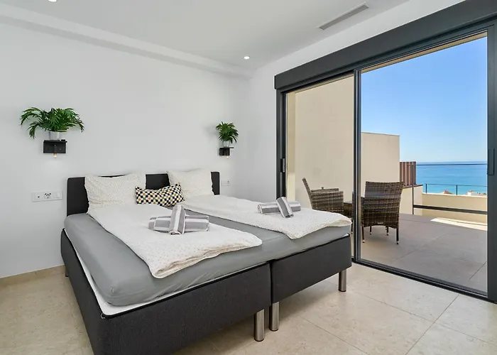 Exclusive Getaway - Ocean View *